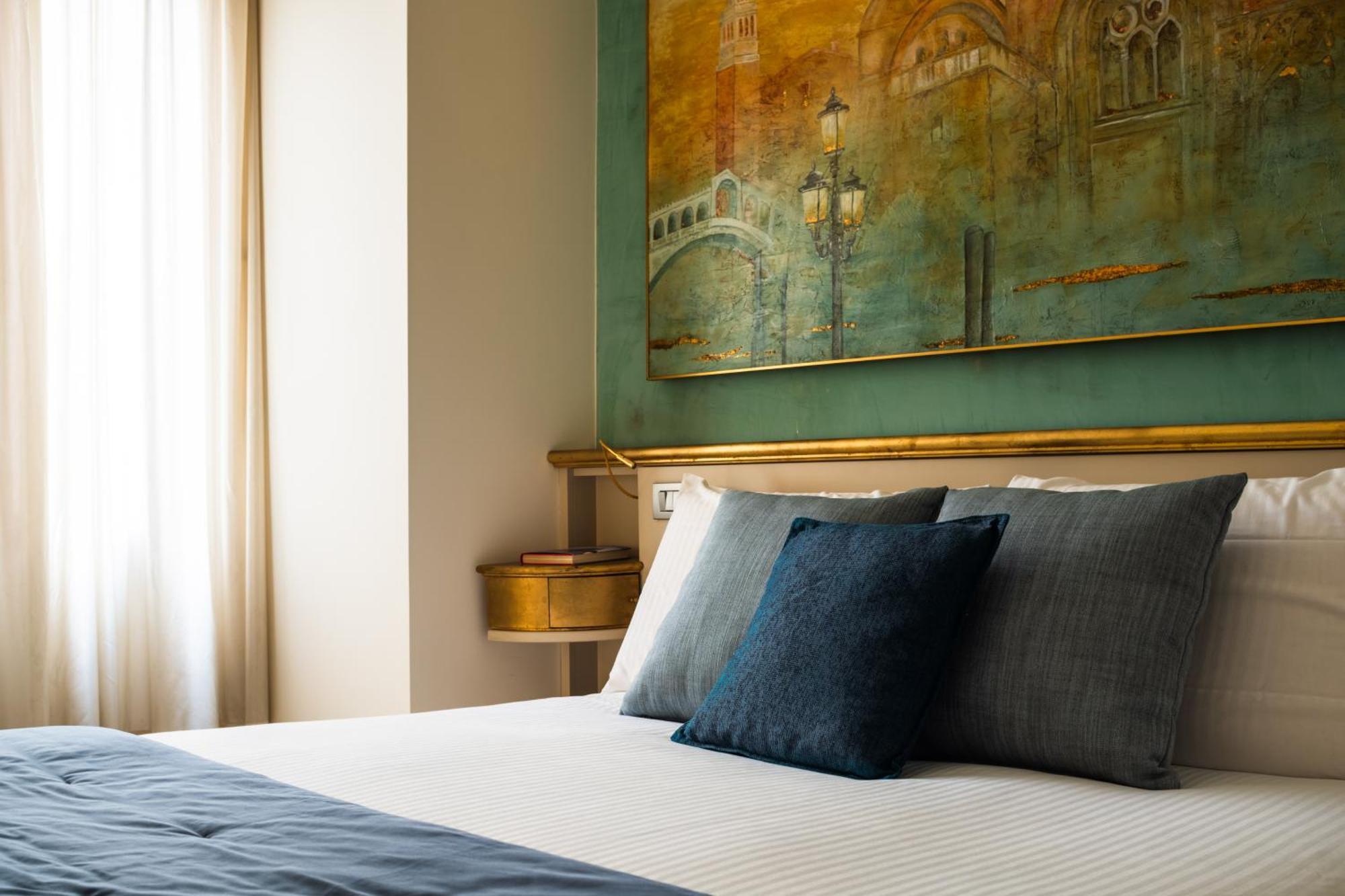 Grand Canal Luxury Apartment With Terrace R&R Venedig Exteriör bild