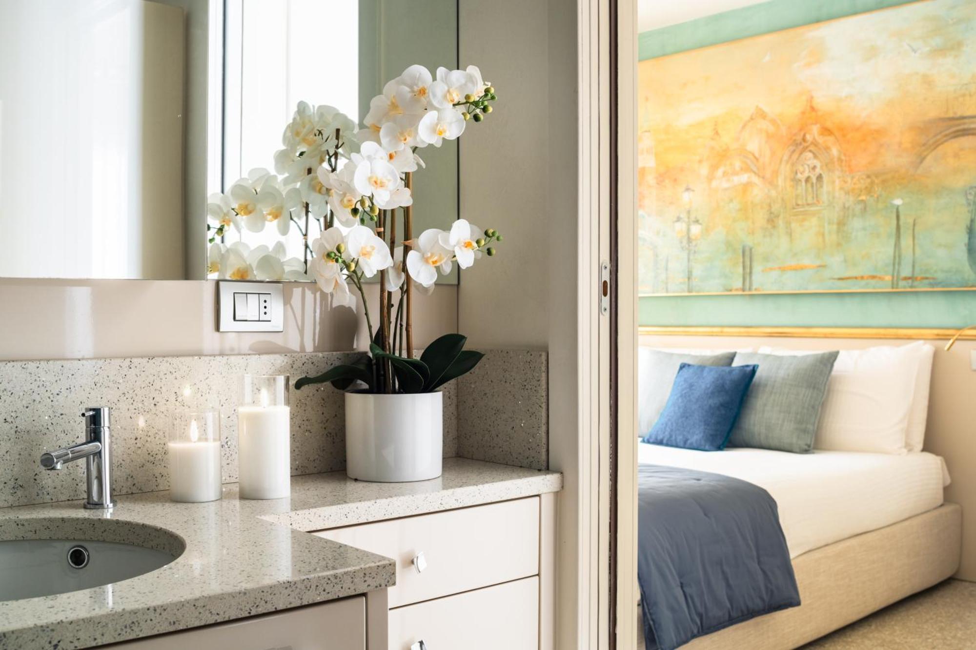 Grand Canal Luxury Apartment With Terrace R&R Venedig Exteriör bild